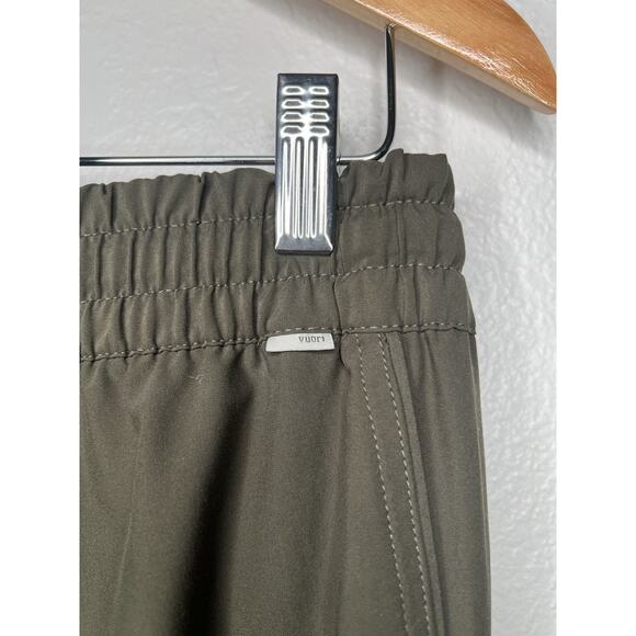 Vuori Weekender Olive Green Jogger Size Small Athleisure - Picture 2 of 3